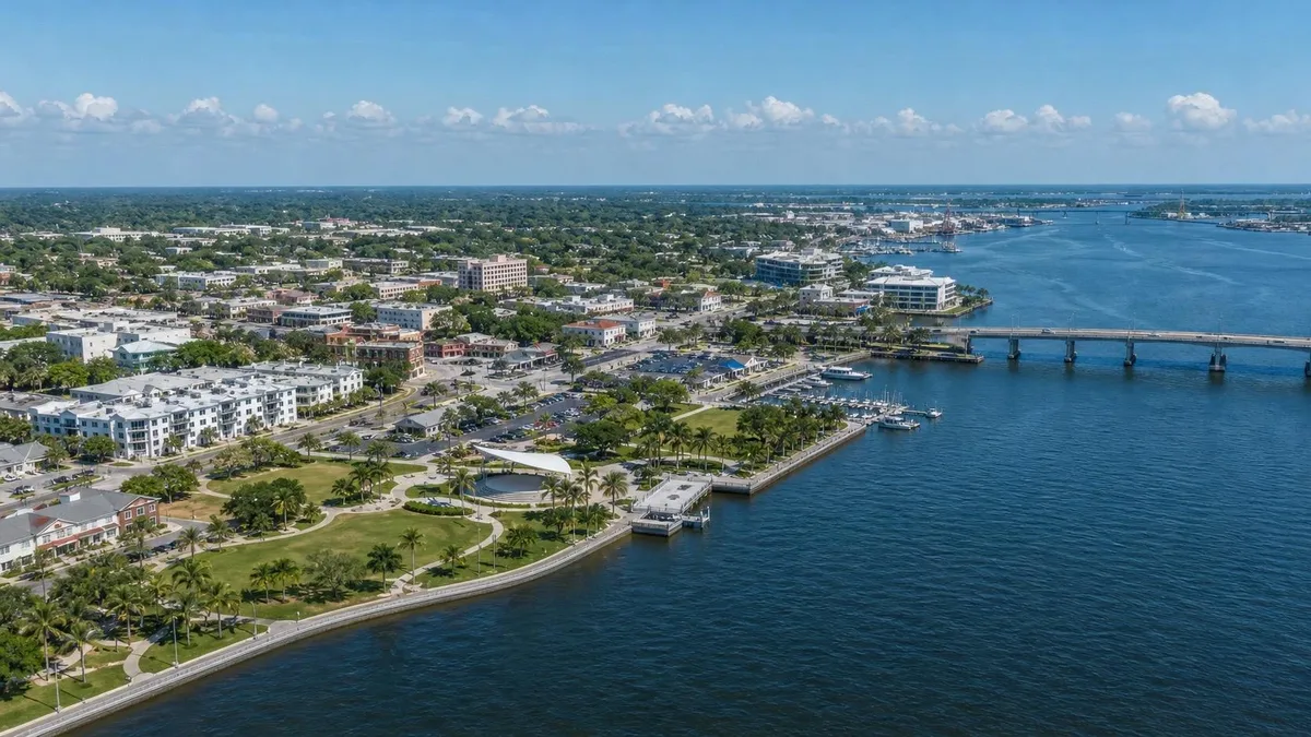Aerial view of downtown Bradenton, Florida and the Manatee River